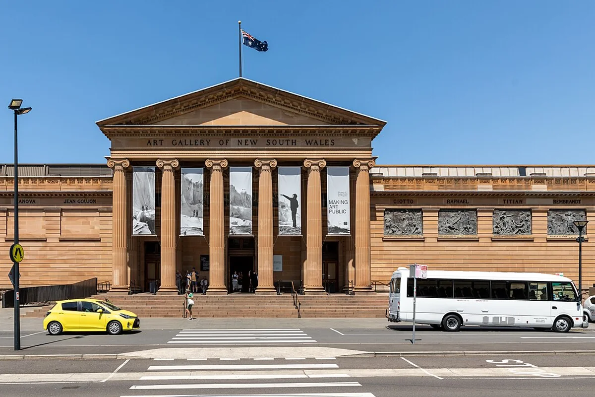 Sandstone facade of the Art Gallery of New South Wales